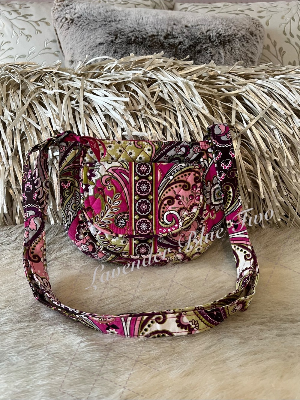 VERA BRADLEY Very Berry Paisley  2010 Little Lizzy Crossbody Purple Pink Y2K